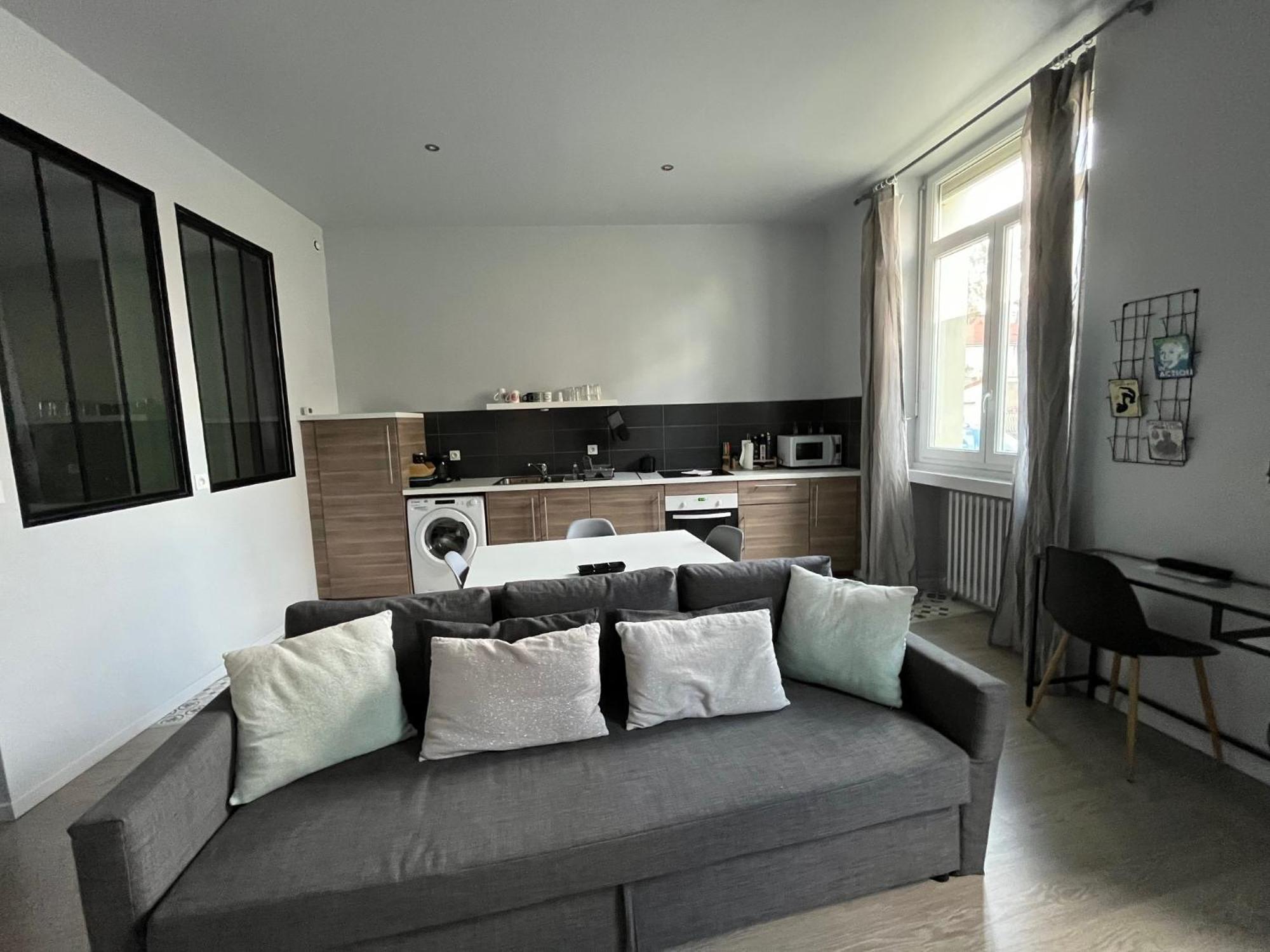 Immeuble La Doa Proche Chu Apartment Saint-Priest-en-Jarez ภายนอก รูปภาพ
